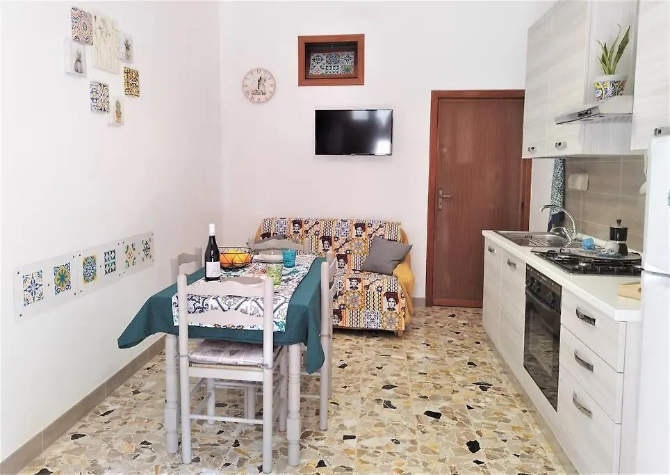 Holiday home S'Accomodassi - Vicino Al Mare Avola
